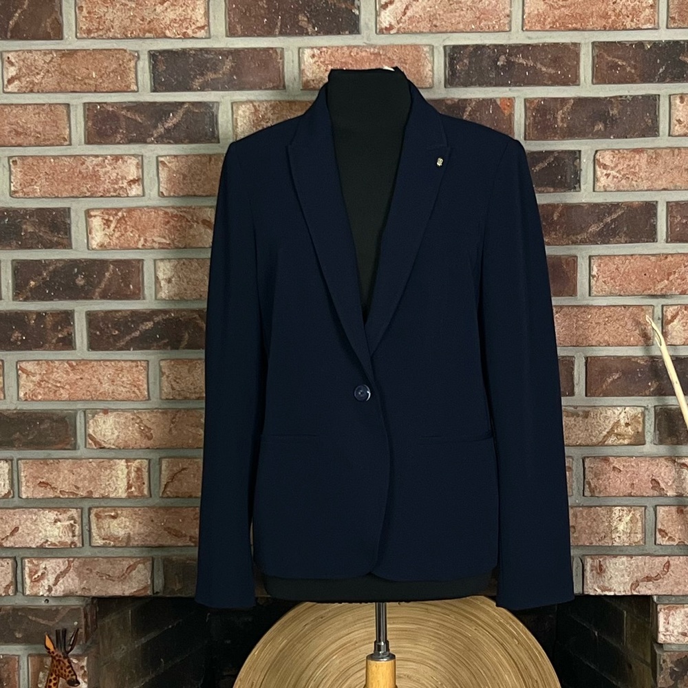 Tommy Hilfiger Navy Blazer